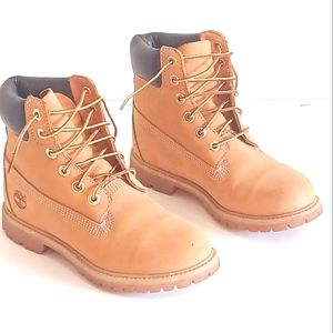 TIMBERLAND women's 6" leather waterproof boots